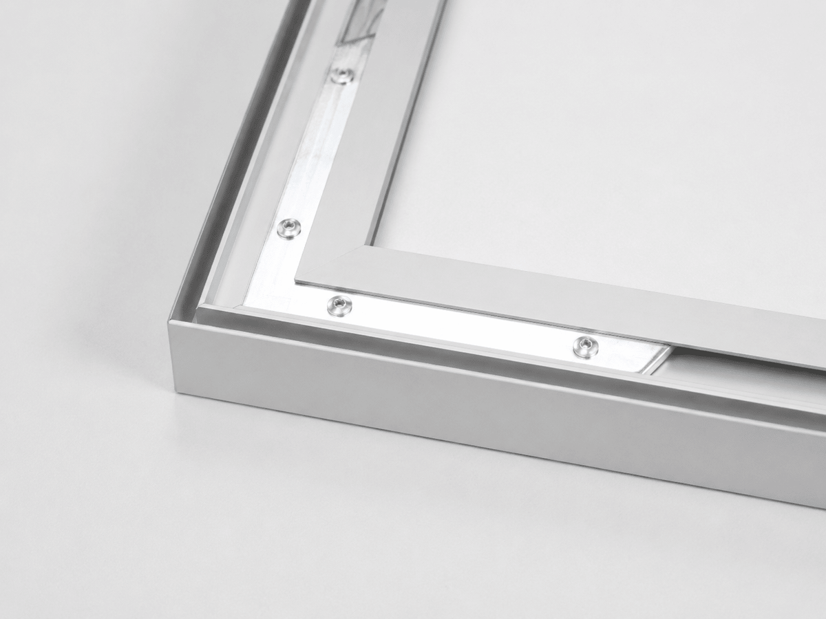 Aluminium frame met textieldoek - AFBEELDING AAN DE MUUR